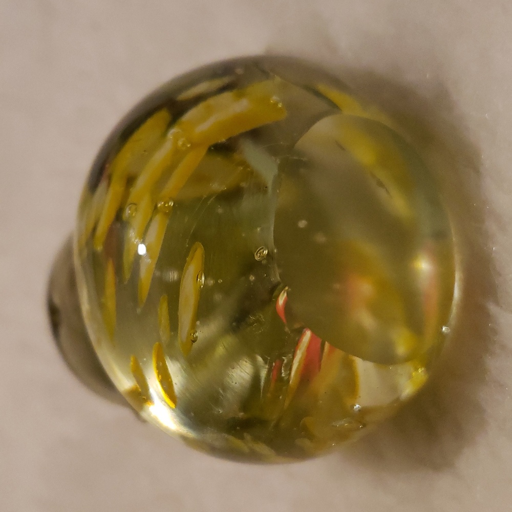 Vintage Lefton Art Glass Bird Figurine with Yellow Accents - Picture 6 of 8